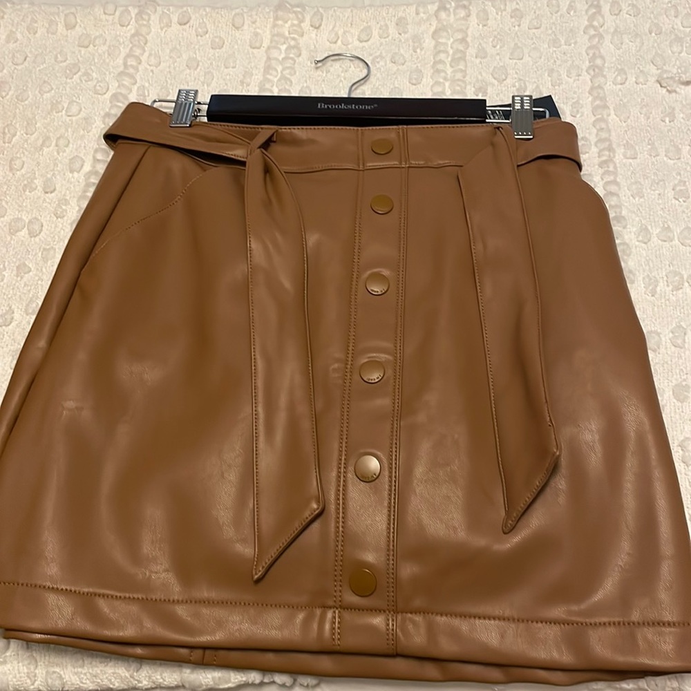 ABERCROMBIE LEATHER SKIRT